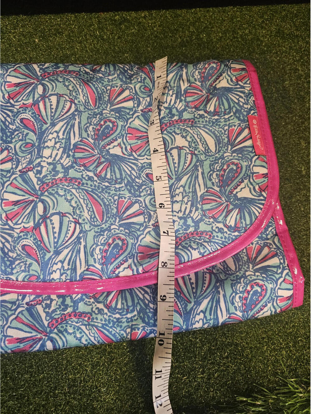Lilly Pulitzer for Target- 11.7"x8"x3" Hanging Valet Case My Fans Print NWOT